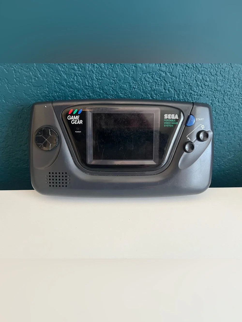 Working SEGA Game Gear Portable Video Game System with Sonic 2 Game